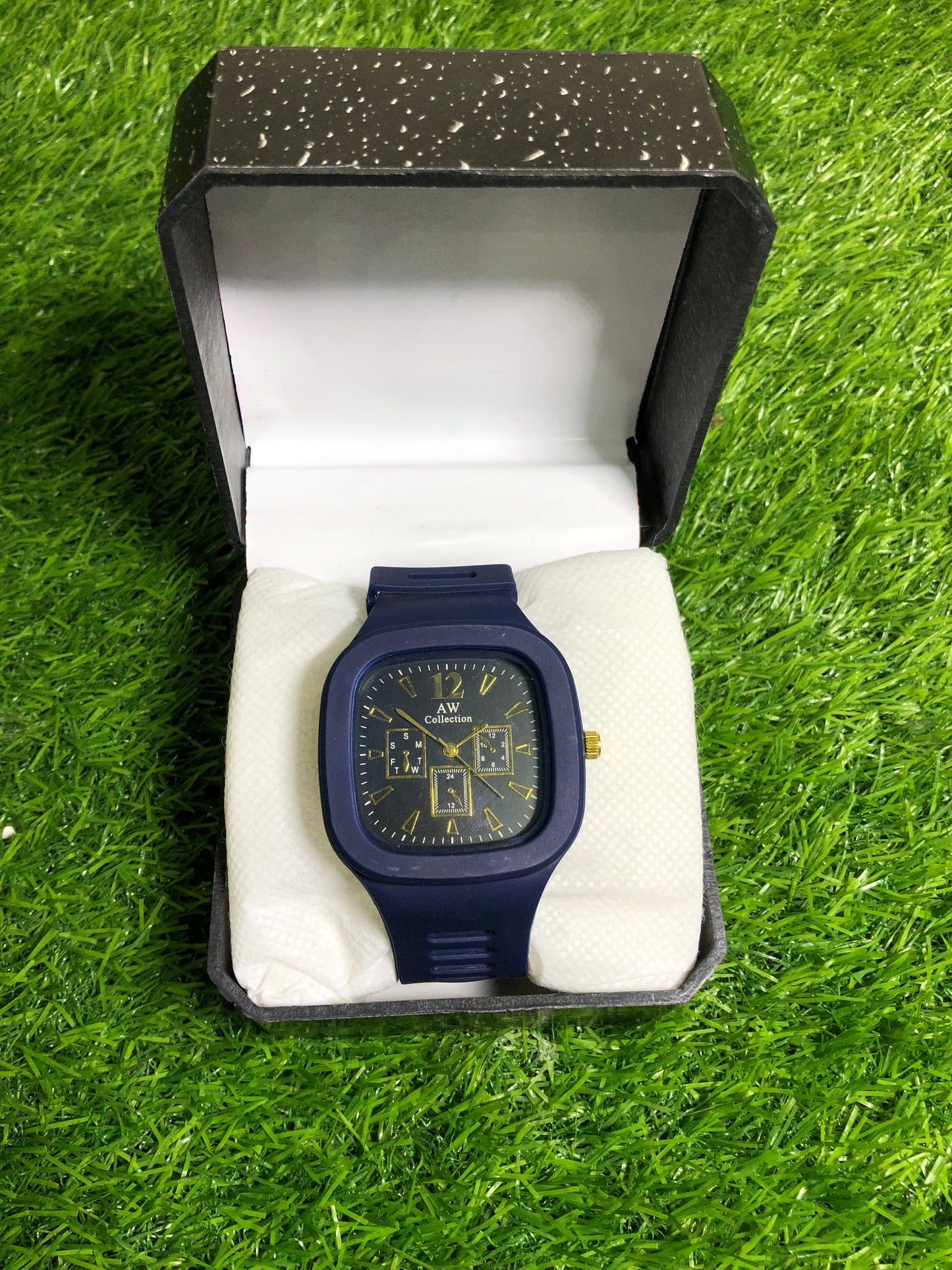 silicon men watch