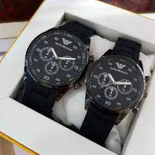 couple watch